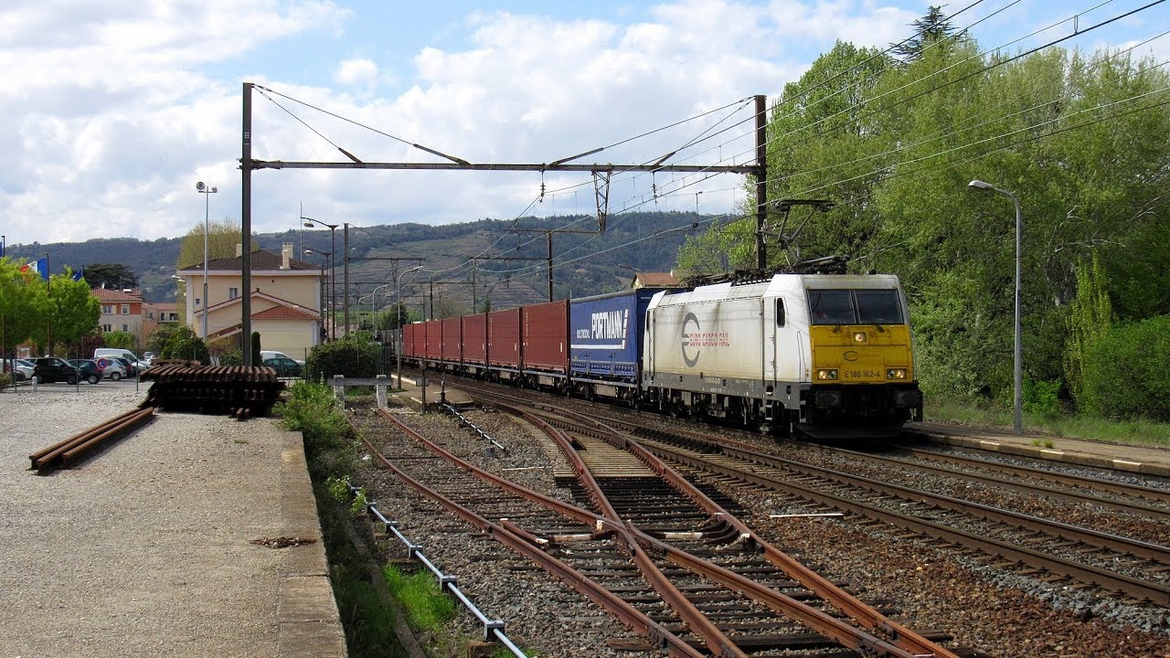 Compilation de sifflets de trains 2018 #1 Train Horn Compilation