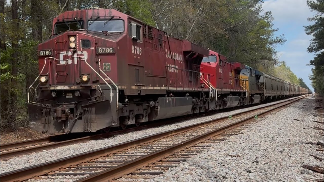 CSX B243 CP Power 1:10 PM
