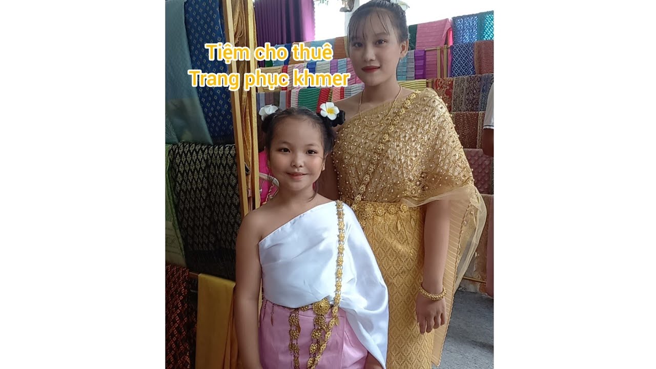 Chỗ Thuê Trang Phục Khmer Lớn Ở Chùa Som Rong( Rất Nhiều Khách Đến Tham Quan).