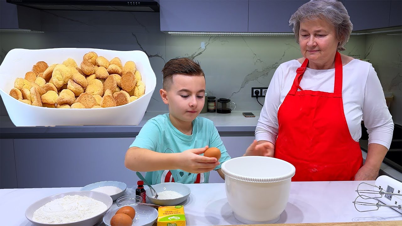 Fac biscuiti deliciosi cu bunica