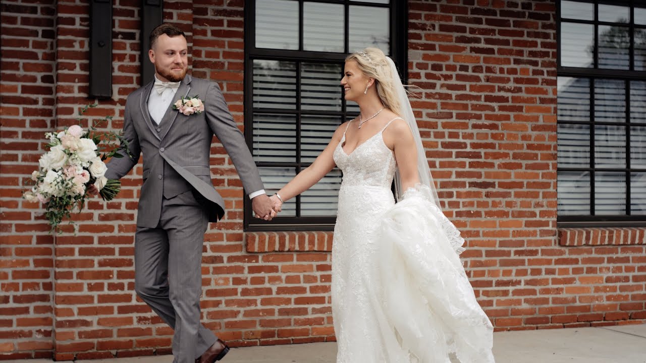 Cork Factory Hotel Wedding | Lancaster PA | Alyssa & Matt