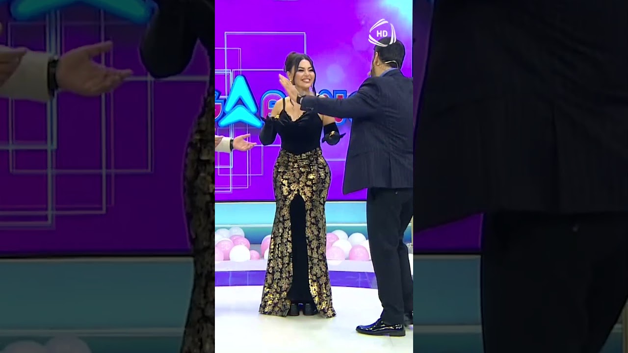 R&uuml;fət oxudu, Qumral rəqs etdi / Rəngarəng