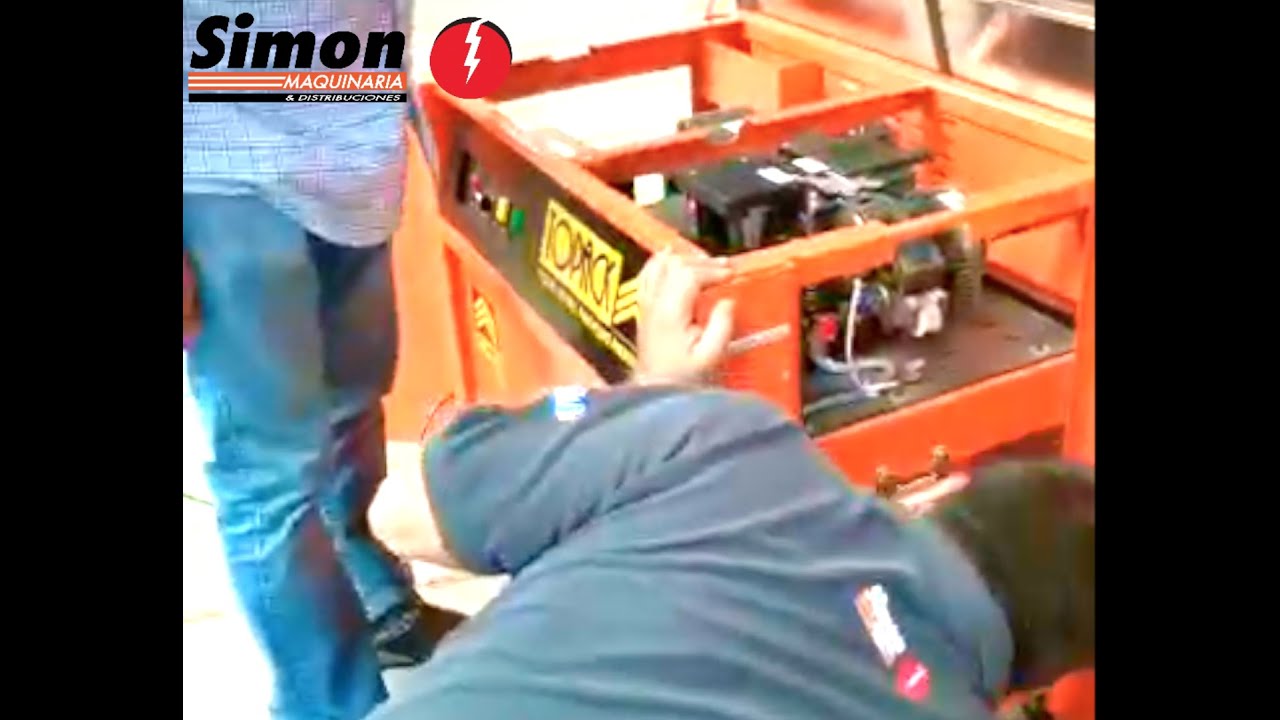 INSTRUCCIONES DE COLOCACION DEL FLEJE EN FLEJADORA SEMIAUTOMATICA TOPACK FA-200