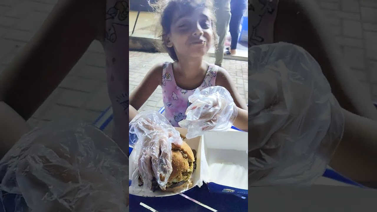 برجر 🍔 الحلو من بلبن. تجربه علي طبيعه. ينهار سكر 🤩