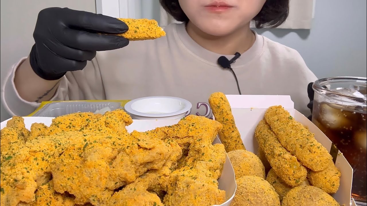 뿌링클 뿌링치즈볼 뿌링치즈스틱 먹방 Bburinkle cheese chicken mukbang