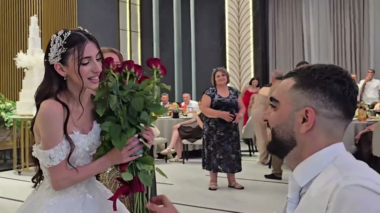 ՀՐԱՇՔ ԱՅԳԻ։Մայրիկի ընկերուհու նվերը տղայի ամուսնության առթիվ