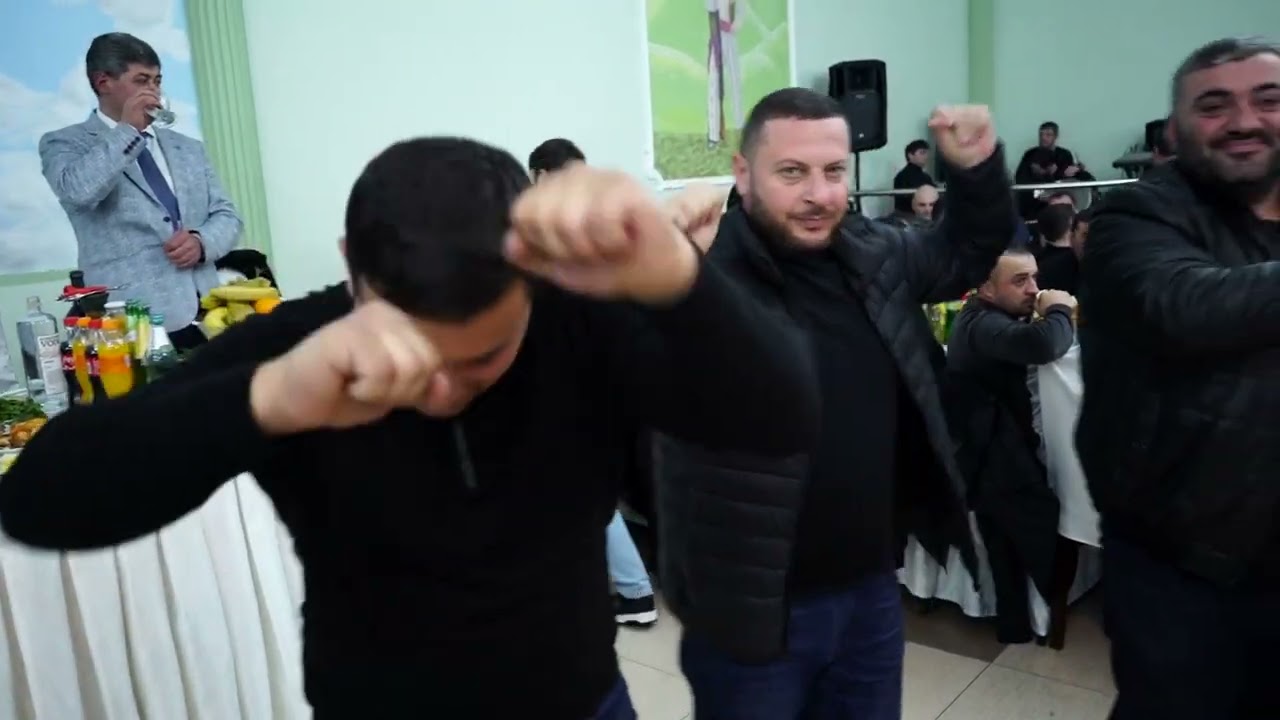 VEL-STUDIO.KARTIKAMI SURB XACH EKEXECU VERAOCUM EV VERABACUM.MAS-3