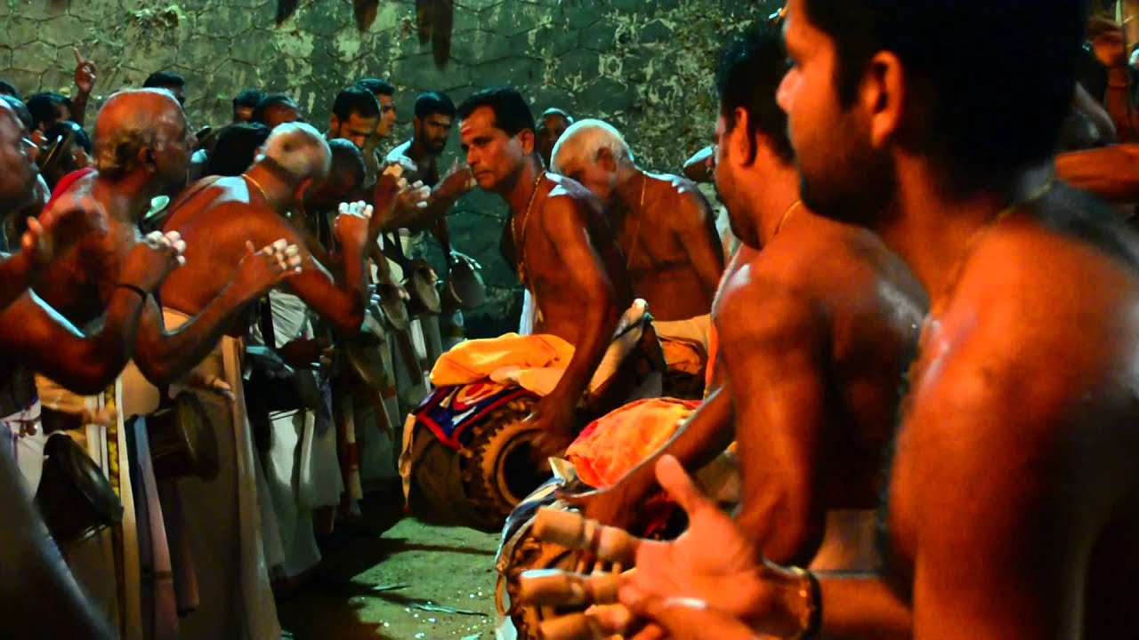 Varavoor Palakkal Vela Panchavadyam - Clip 2