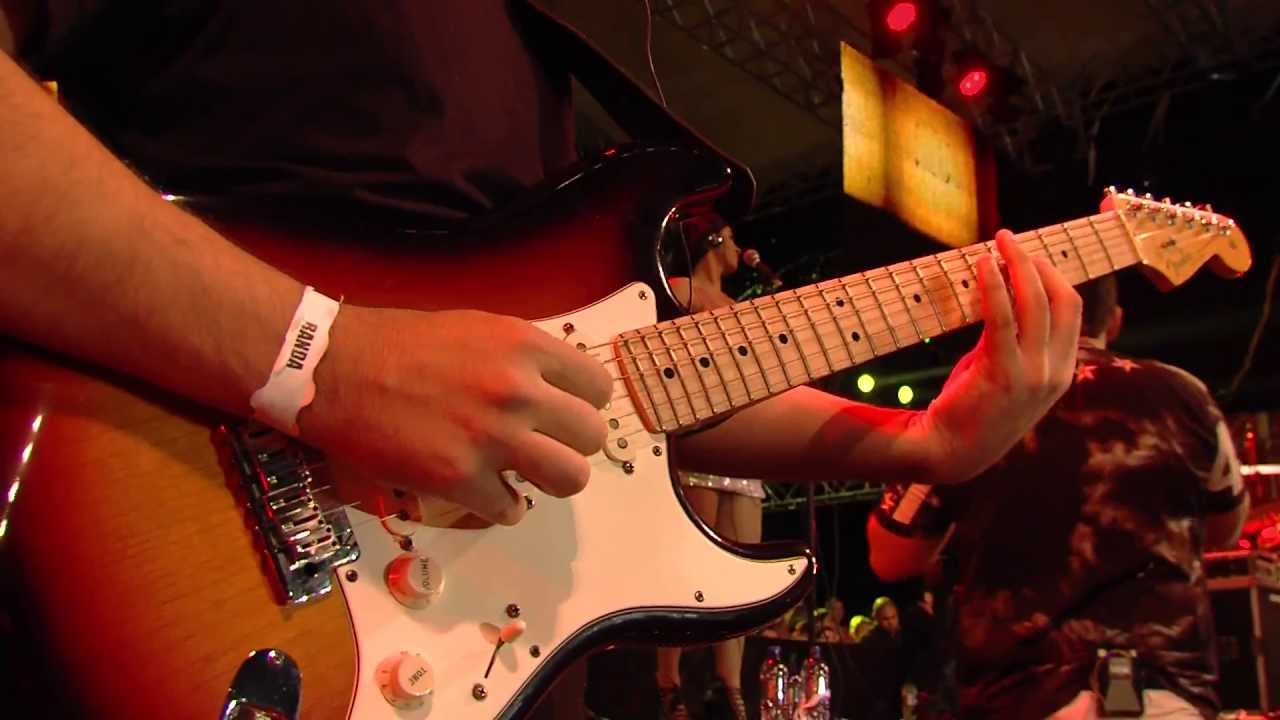 Avi&otilde;es Sunset DVD 11 anos - Guitarrinha