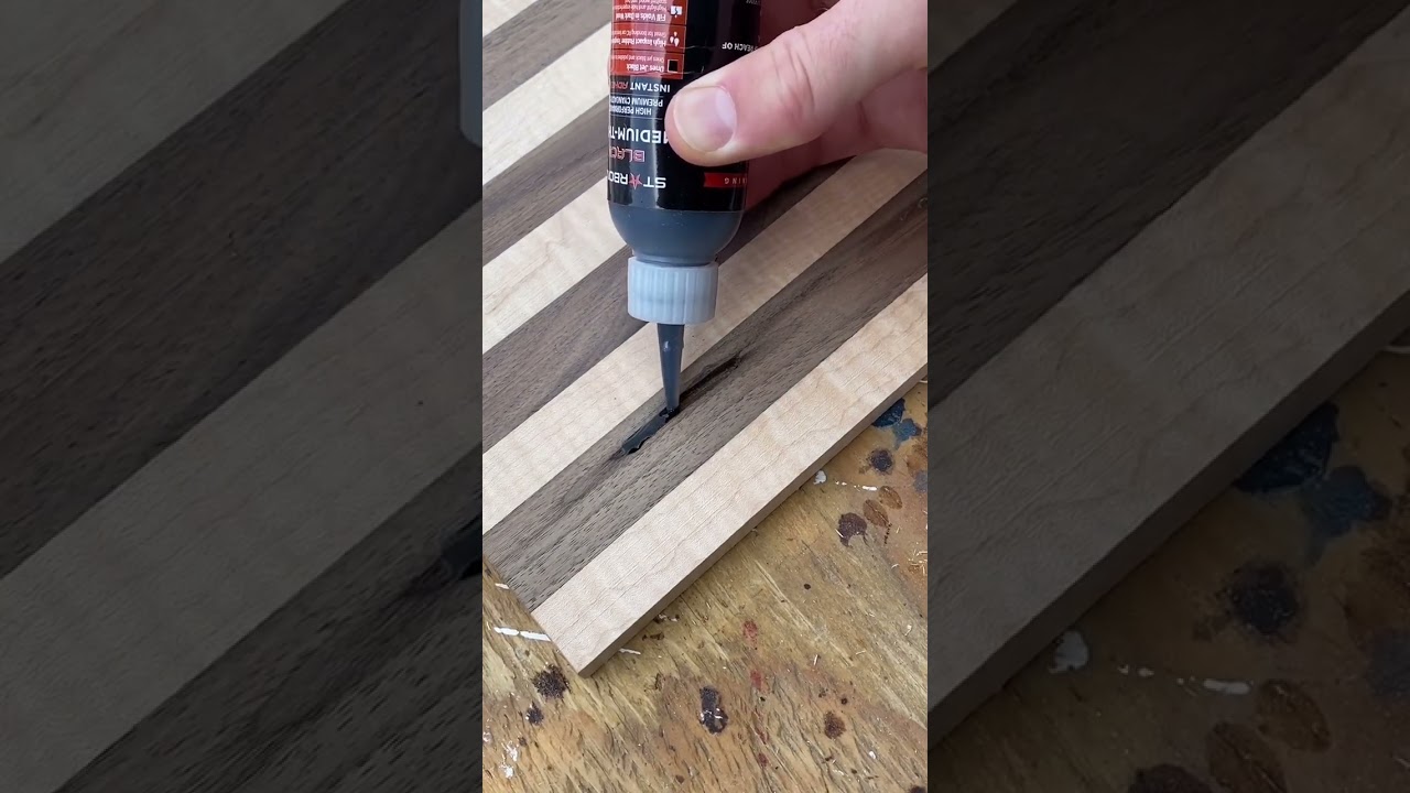 No More Gaps! Using Starbond Black Medium-Thick CA Glue for Woodworking. Video by: @obergwoodworks