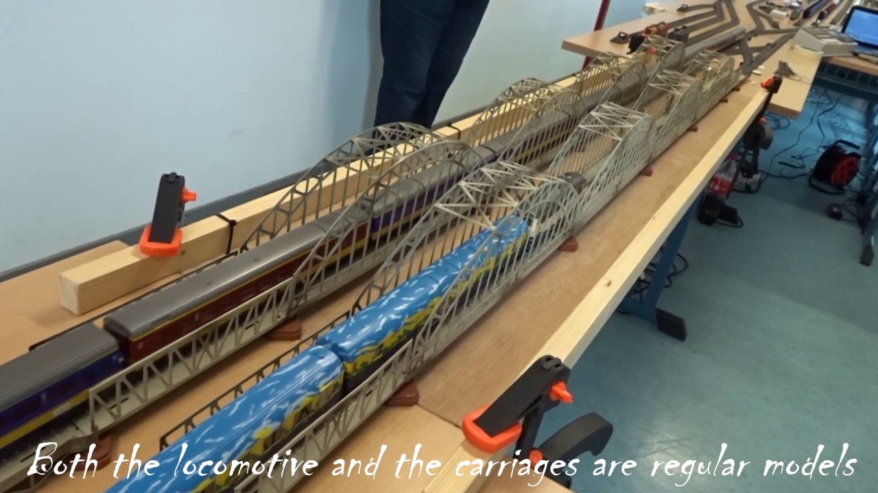 The longest passenger train in the world in Märklin H0