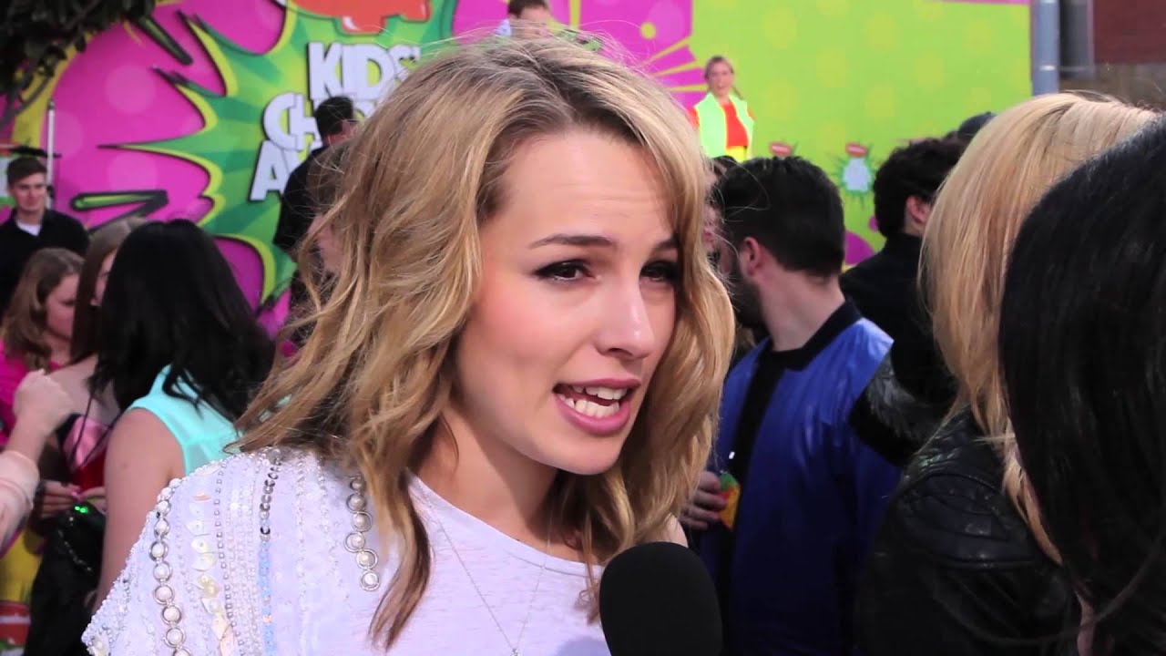 Bridgit Mendler Interview - 2013 Kids' Choice Awards