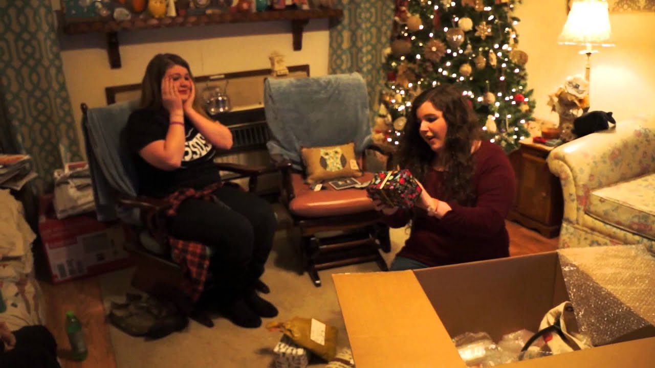 Huntlea Opening Gifts From Taylor Swift! Part 1