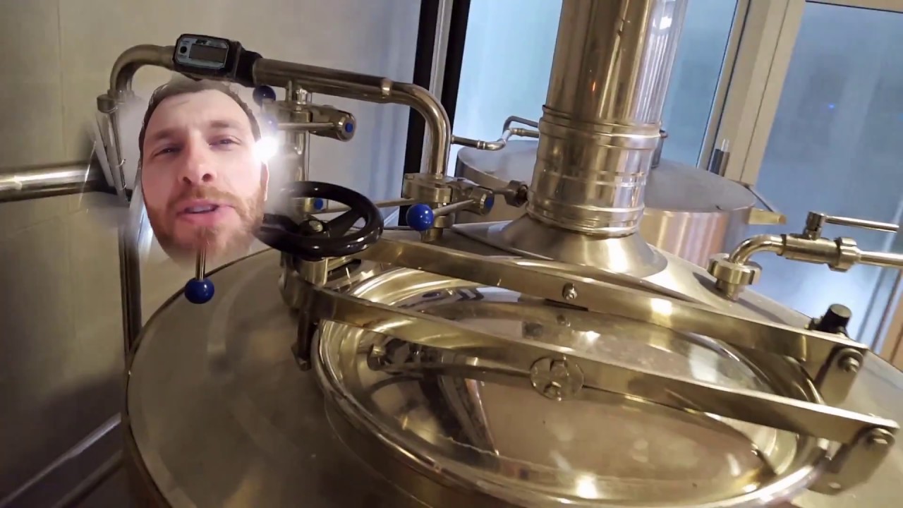 Mash in corso al birrificio