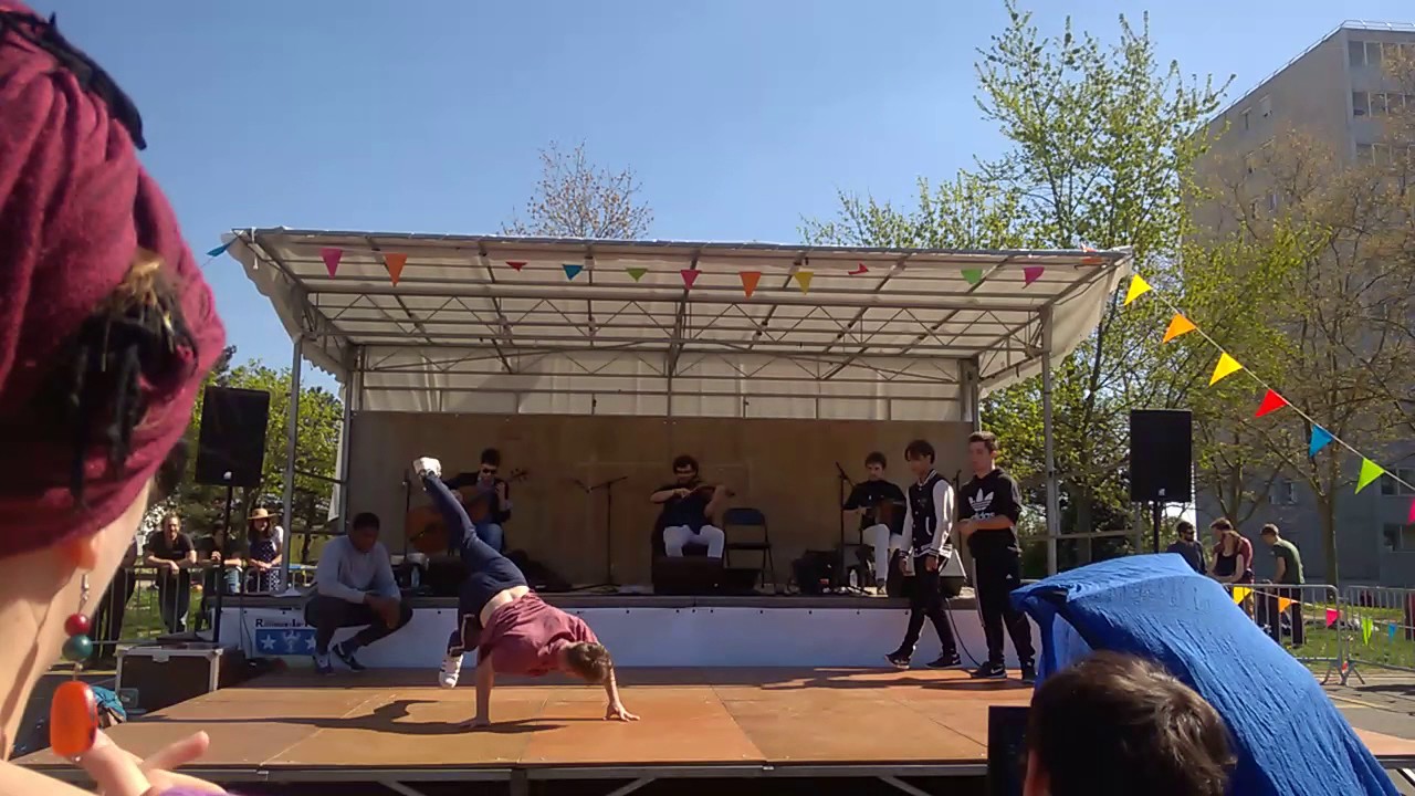 Funambals 2017: Ballsy Swing et danseurs de hiphop