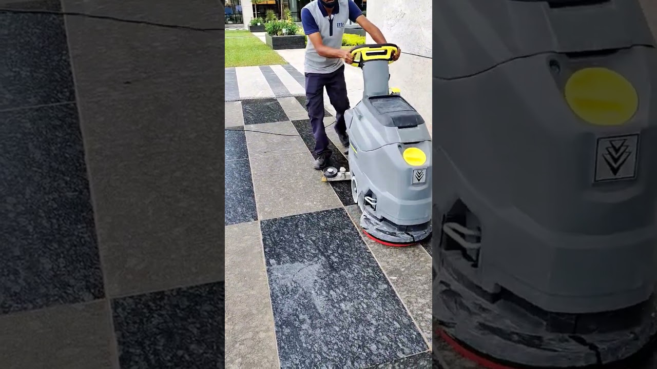Karcher Floor Scrubber