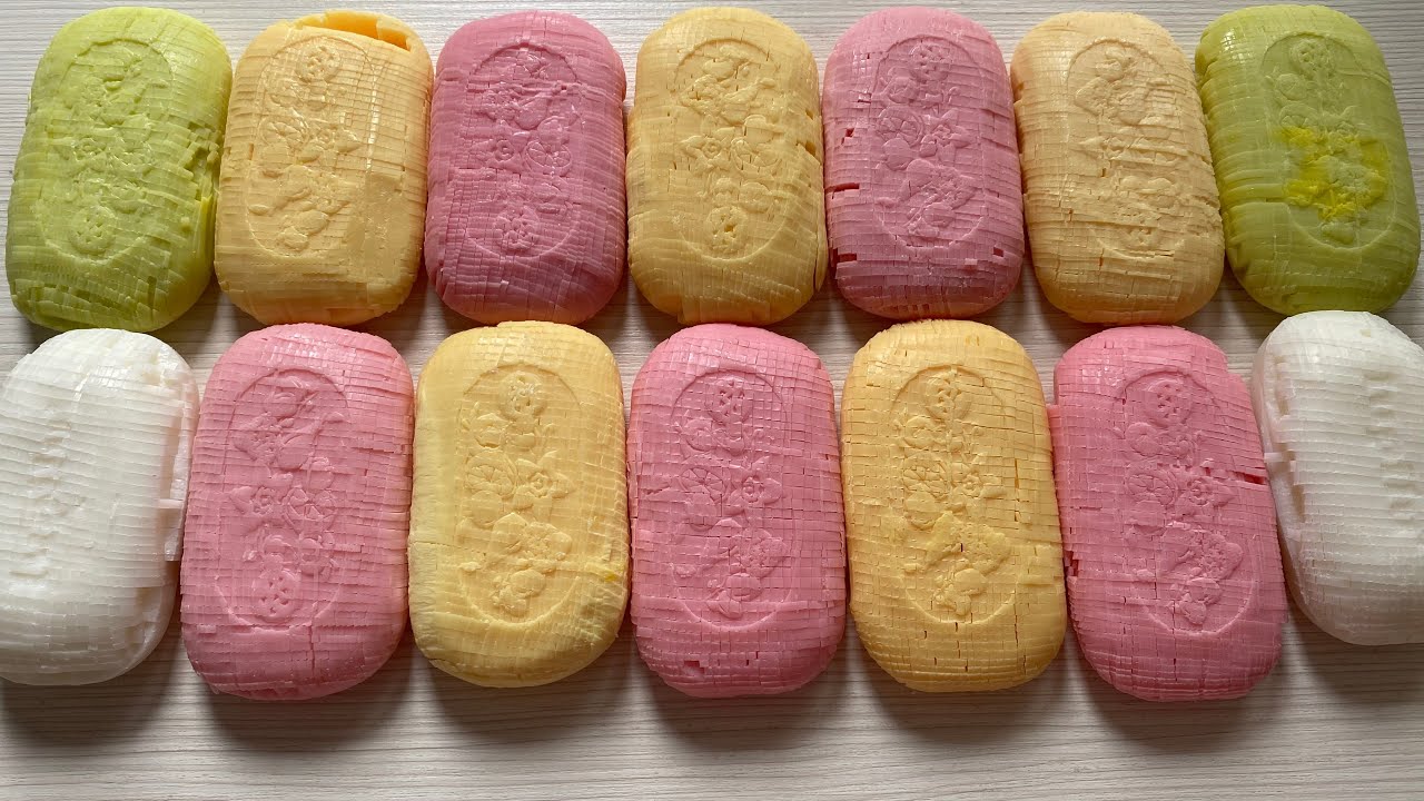 Asmr Soap Cubes. Satisfying Video Asmr. Crunchy and wet small cubes ❤️💛🤍