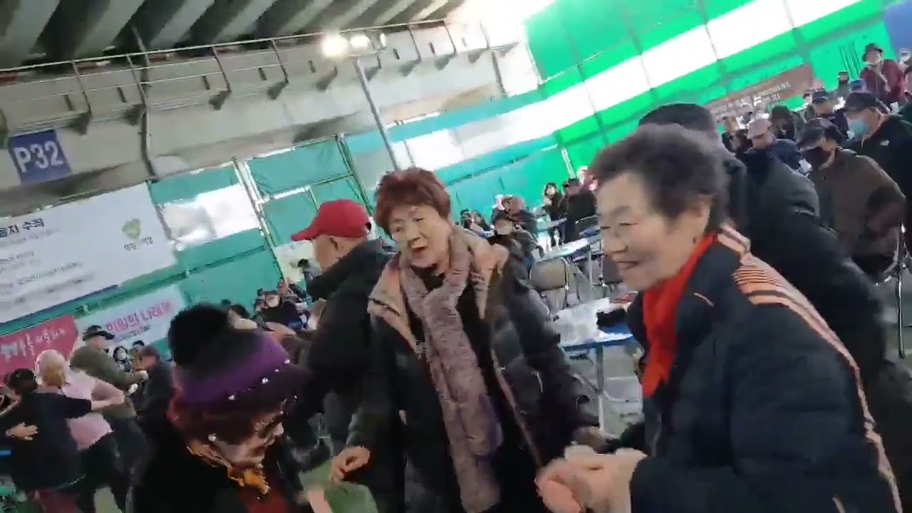 26년2/25 가수 이창길 메드리1 평내무료급식소 공연 (사)이웃사랑나눔봉사회 (회장 김영.단장 안영)에스포음향 (손희수대표)