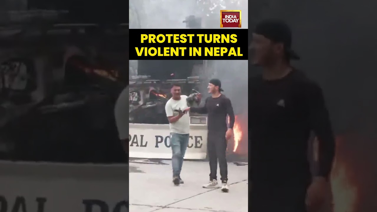 #Protest in #Kathmandu turns violent as demonstrators set #NepalParliament building on fire