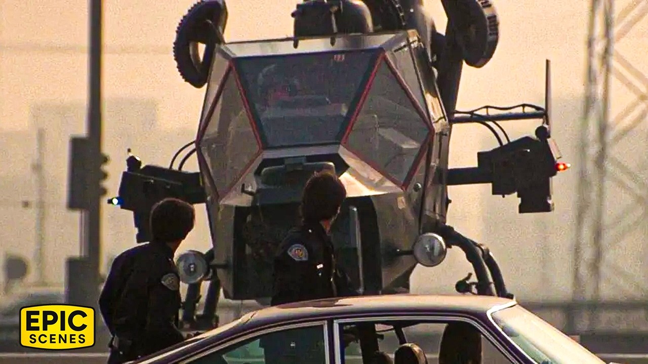 The High Speed Helicopter Hunt Above The City - Blue Thunder
