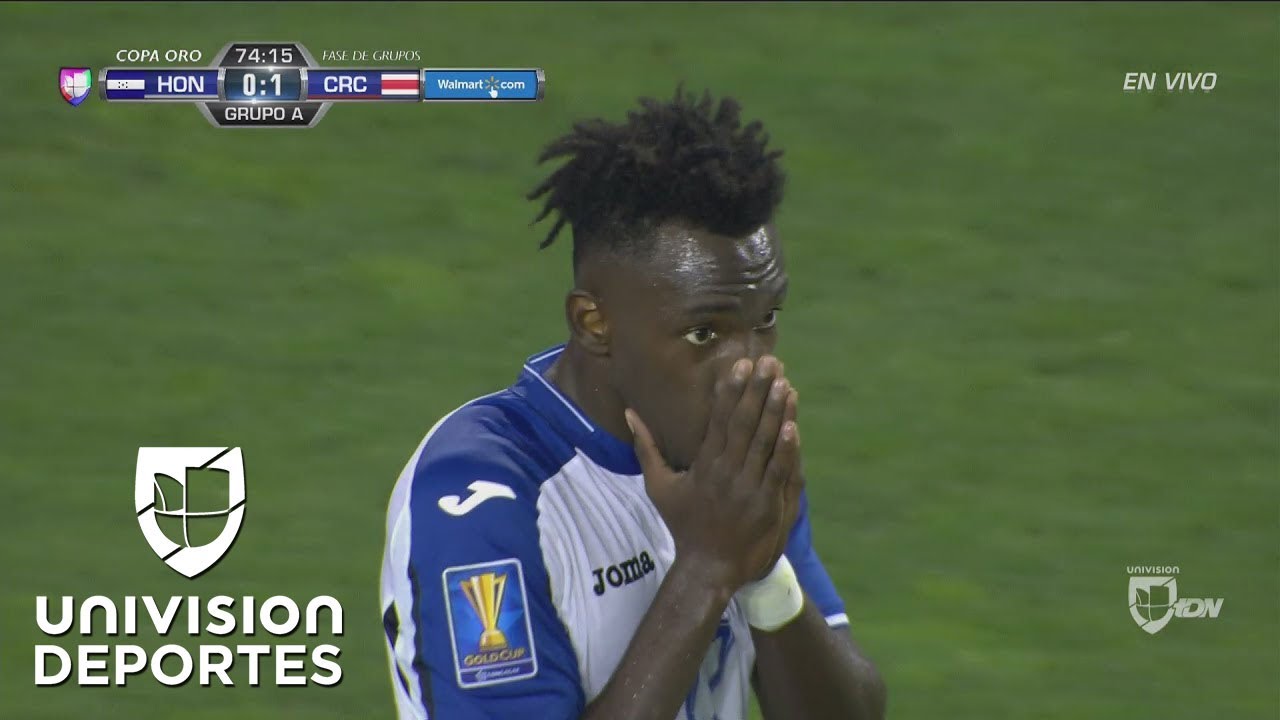 Alberth Elis desaprovechó otra jugada clarísima para Honduras