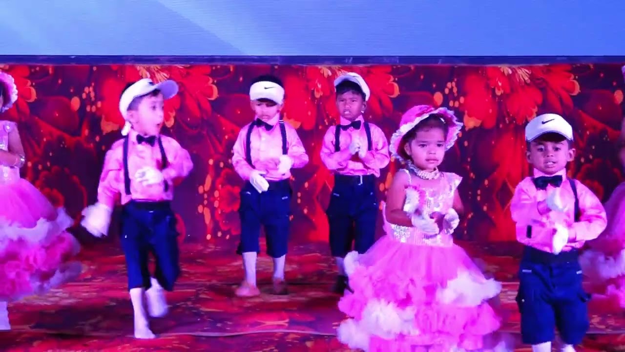 KG CLASS STDS DANCE PERF // CCN SFC ENG MED SCHOOL SHT
