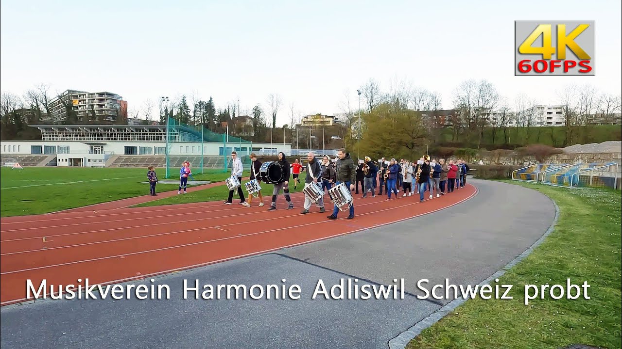 Музыкальное общество Harmonie Adliswil Швейцария репетирует