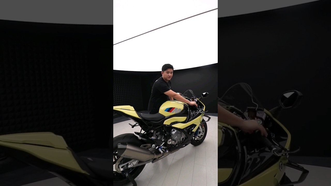 BMW M1000 RR cold start 🔥 full video di YouTube channel The Jakarta Roads!