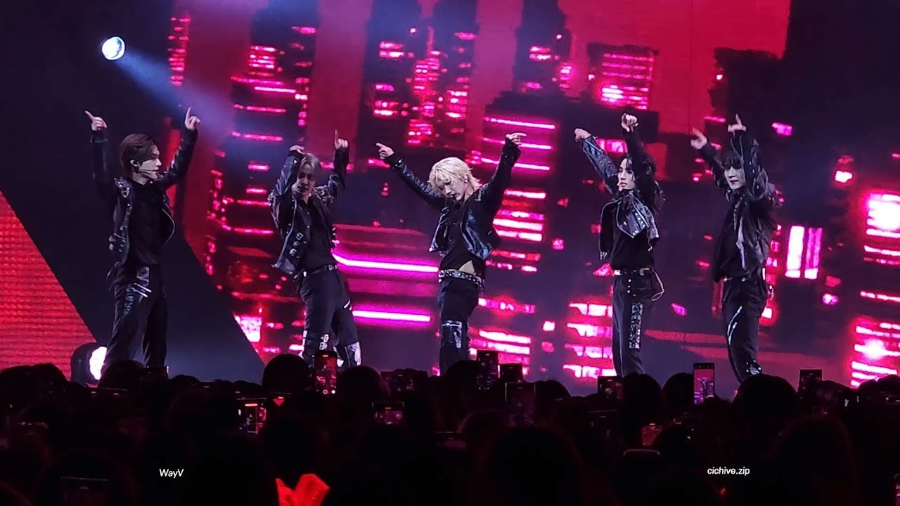 250223 WayV 威神V 'Take Off' | 웨이션브이 직캠 Concert Fancam | @ ON THE Way FINAL IN SEOUL