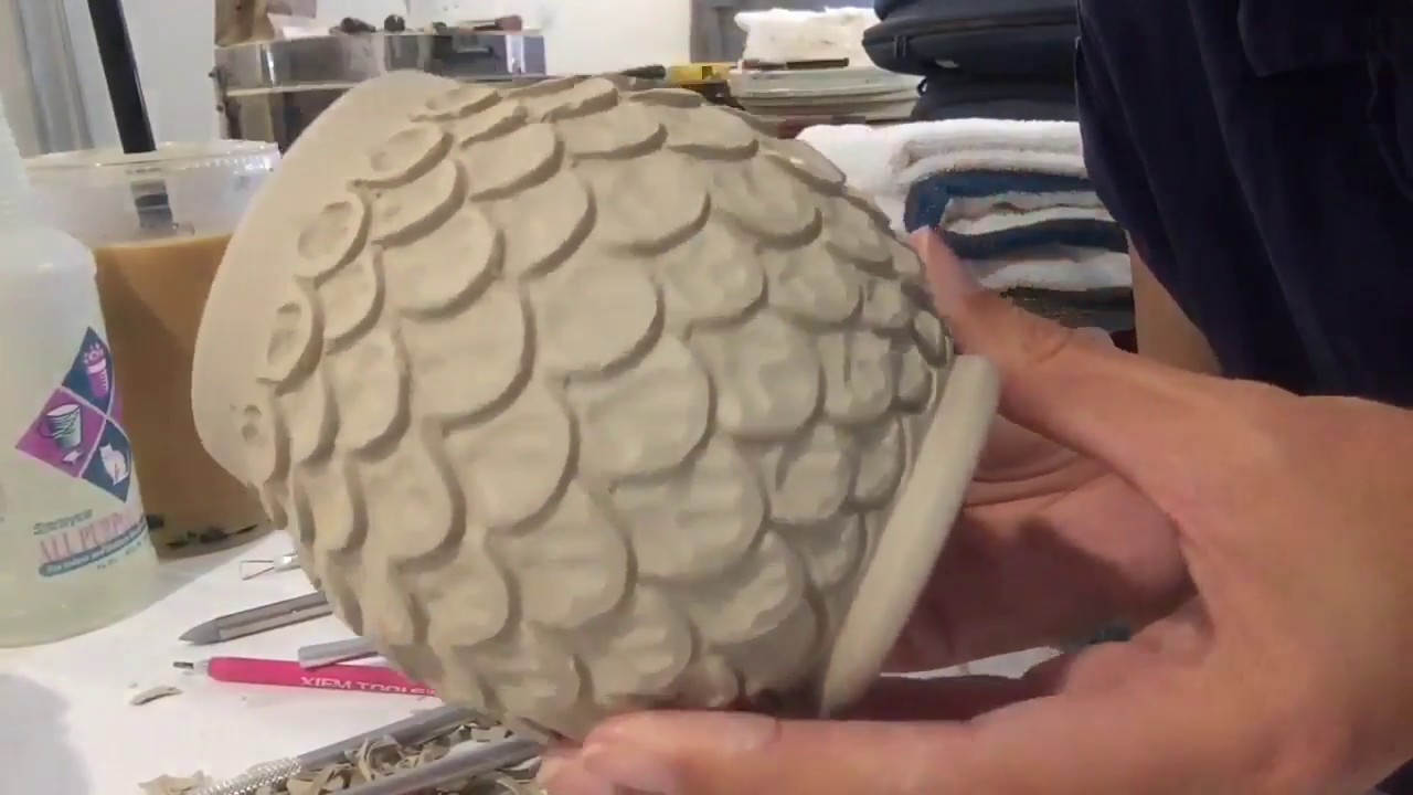 Carving pottery | mermaid scale flower petal cup