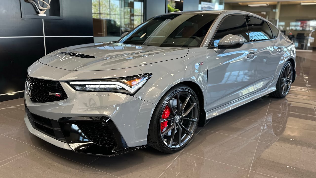 Прогулка по Acura Integra Type-S 2026 года в цвете Urban Gray