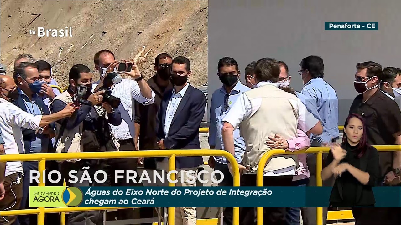 Presidente Jair Bolsonaro inaugura obra de infraestrutura no Ceará