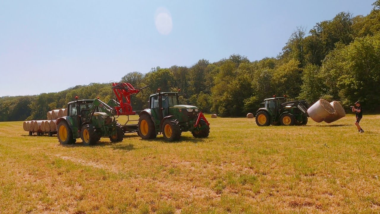 Un triplé de John Deere au ramassage de bottes de foin