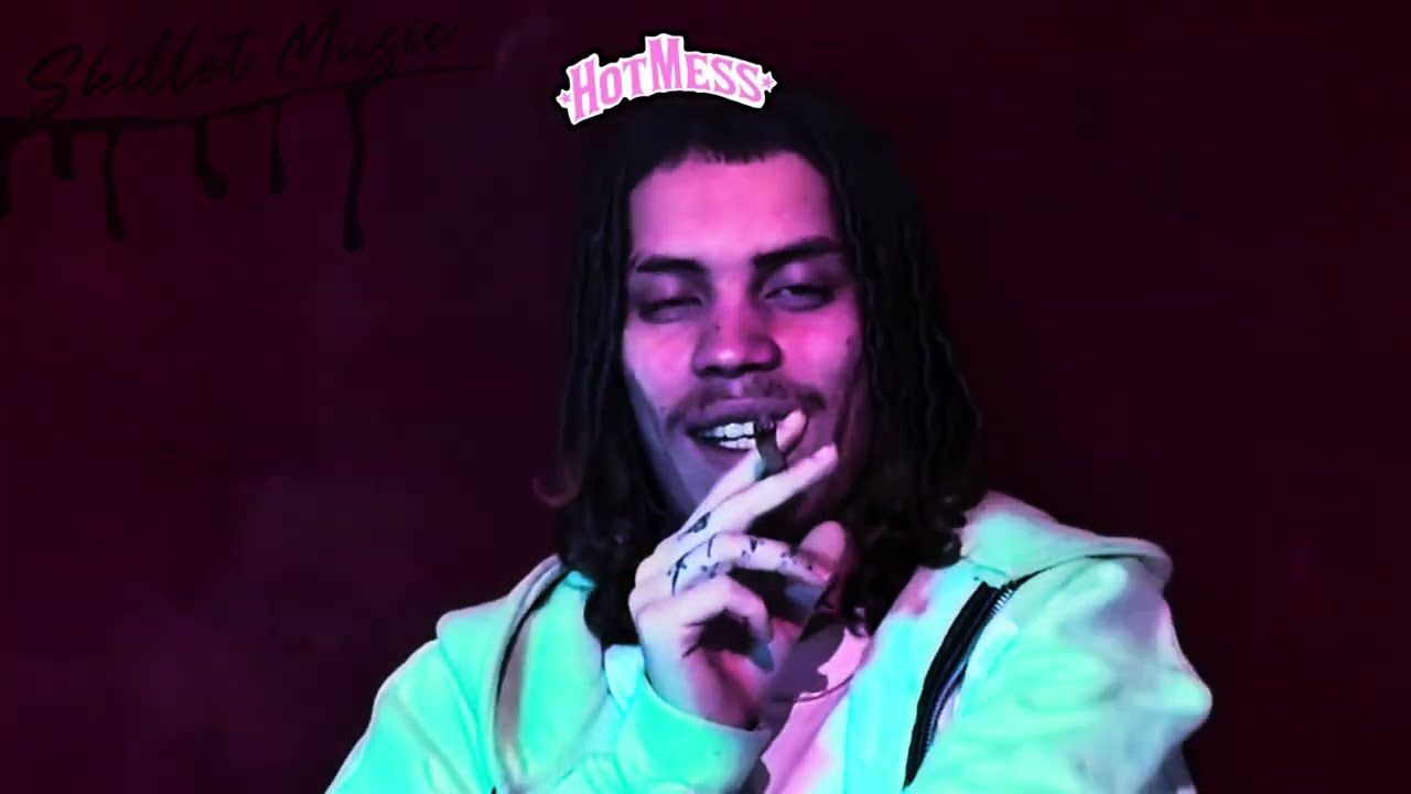 omgjostar HotMessWrld (Official)