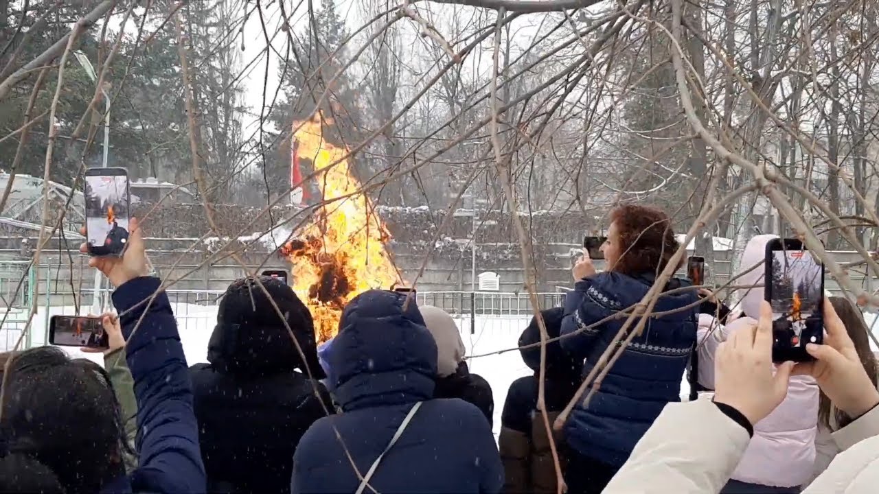 🔥 Maslenița 2026 la Clubul Rus | Foc, Tradiție și Dansuri Populare Spectaculoase – Coming Soon