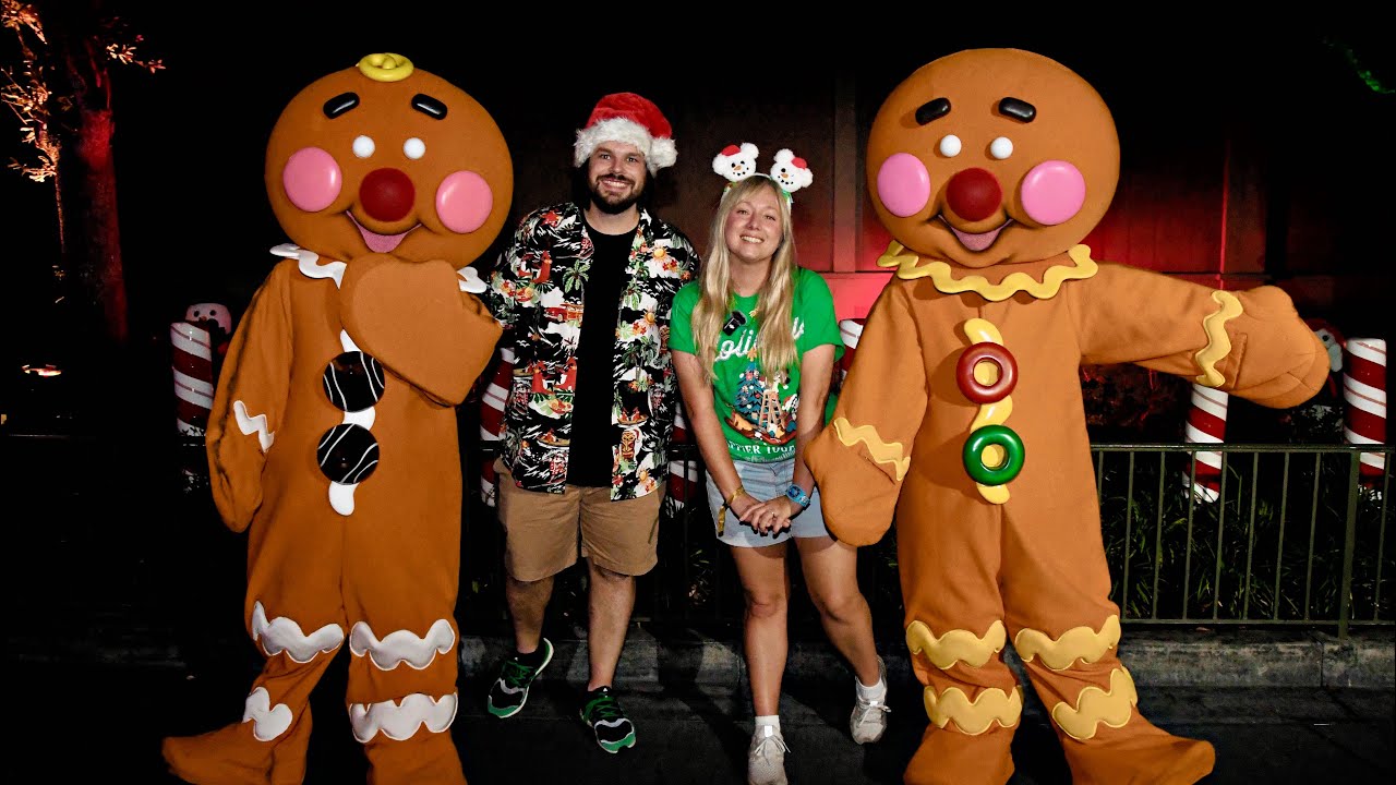 Mickey's Very Merry Christmas Party is BACK! NEW Food, Parade, Fireworks, Rides, SNOW & More!