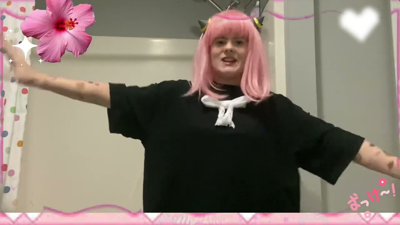 Anya cosplay!!!!