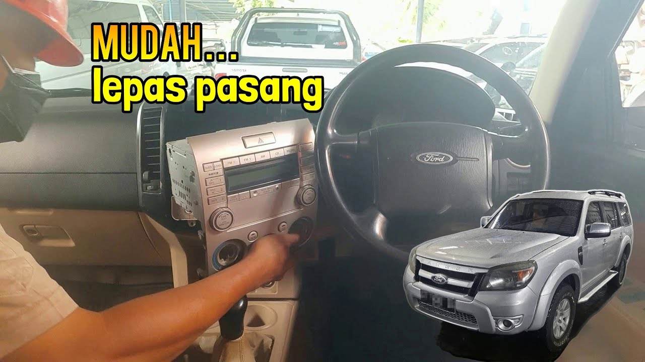 Melepas cover panel head unit Everest