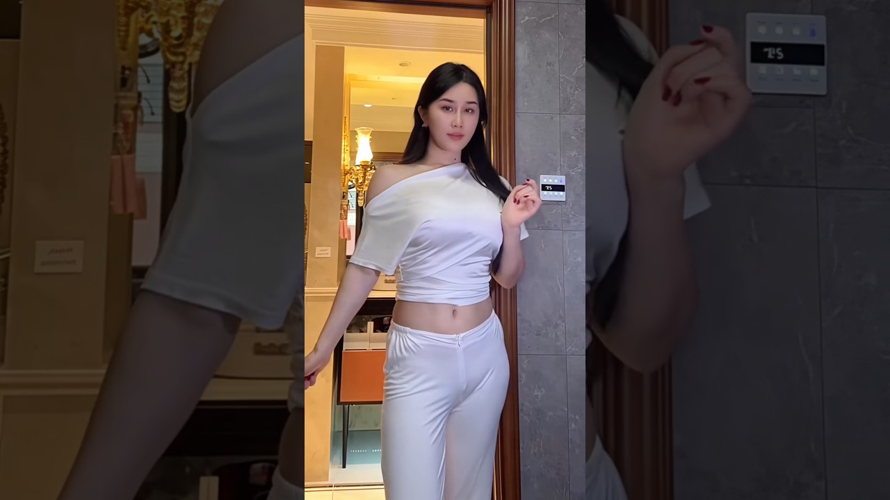 Amazing Chinese girl perform 😍| The World Famous Chinese Dance cover 🇺🇲 |
