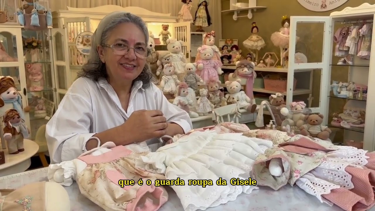 Conheça nosso cantinho Primeiro Amigo e os novos looks da ursa Giselly!