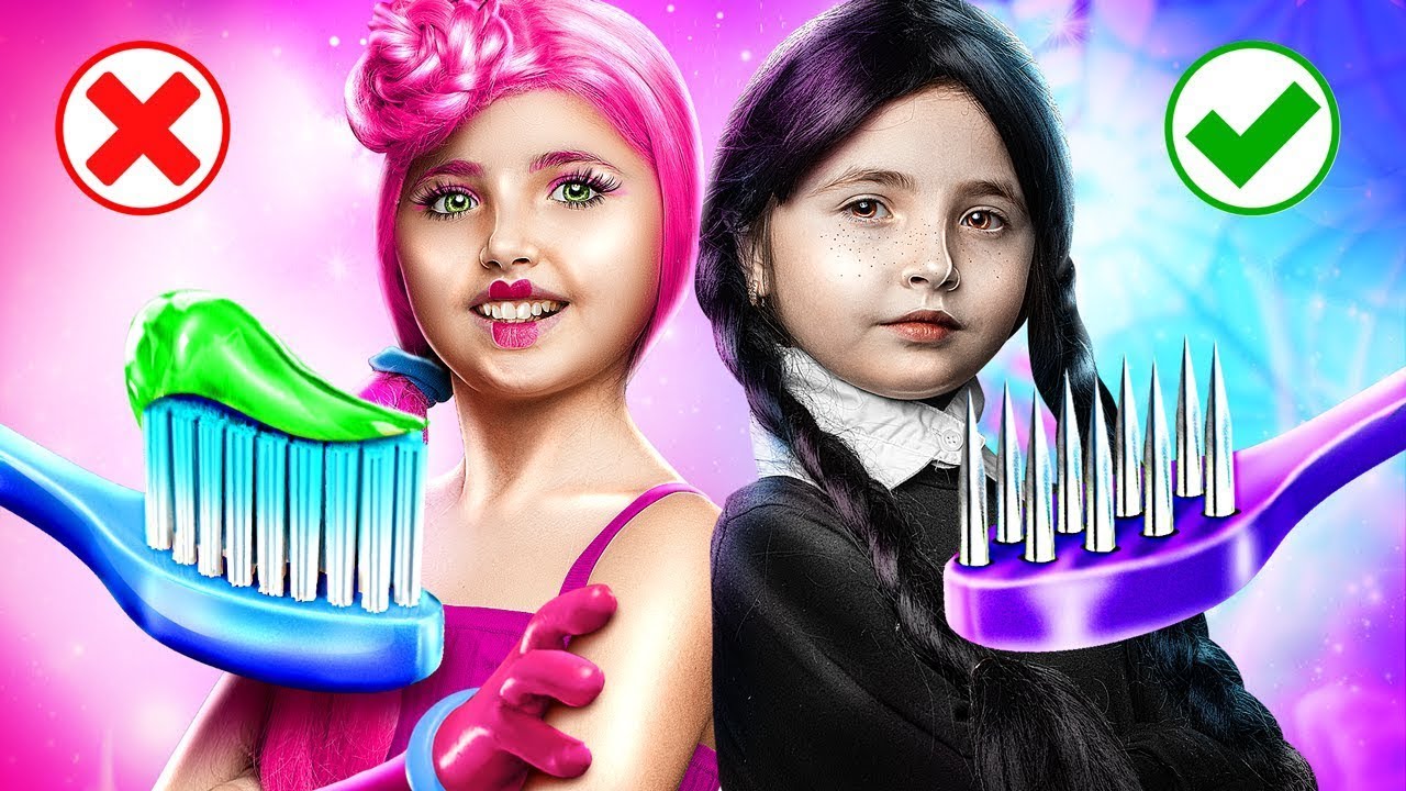 Wednesday Addams ve Uzun Bacaklı Anne Çocuk Evlat Edindi!