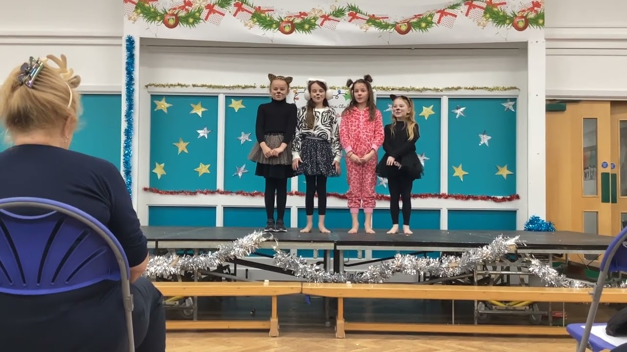 Drama Club Presents Christmas Poem Extravaganza