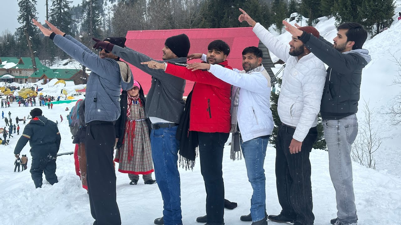 Manali Snowfall Solang Valley Guys Amajd Khoo Gaya Snow Main😱