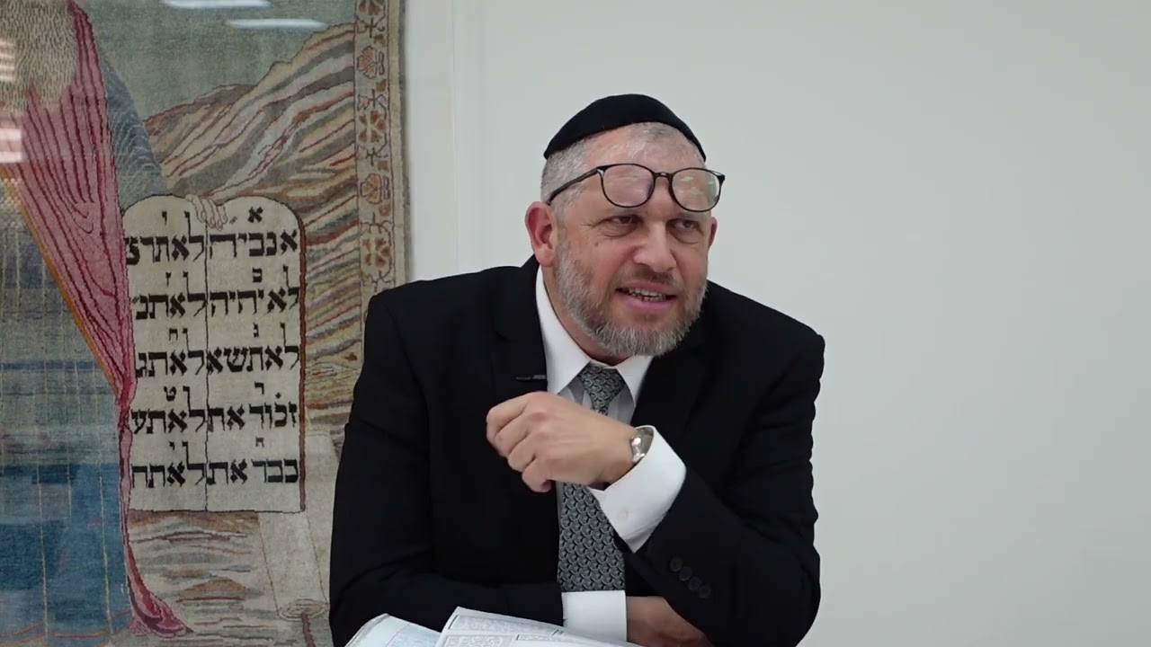 המאחר לתפילת ערבית בליל שבת קודש. הרב צבי אזרחי