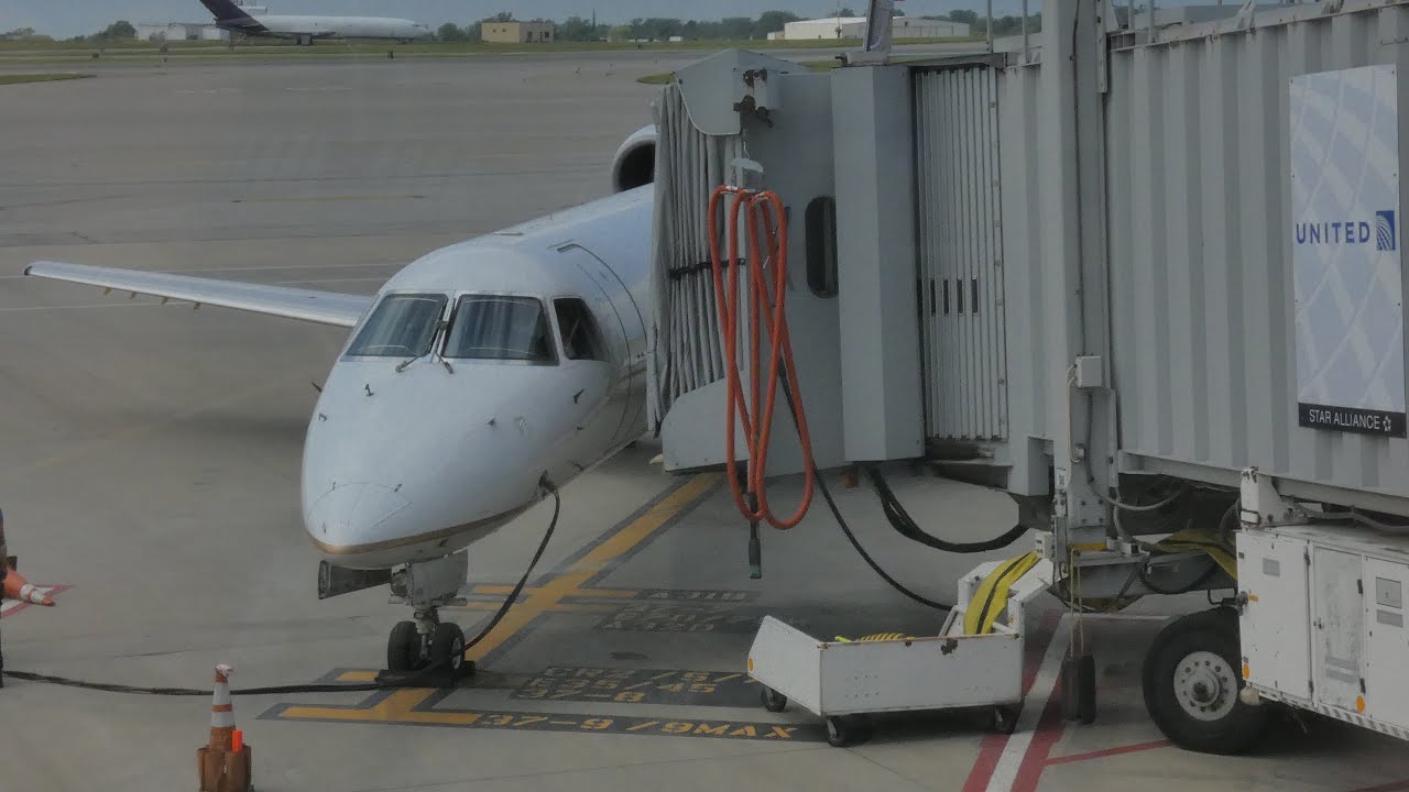 TRIPREPORT | United (ECONOMY) | EMB-145 | Buffalo Niagara Int. - Chicago O'hare Int.