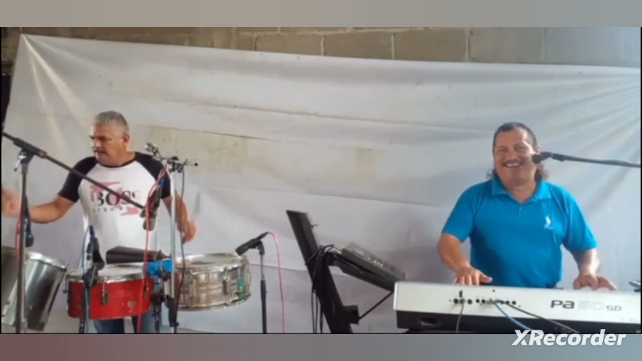 TROPICALISIMO FULVIO CRUZ-SON DE LA LUNA 🌛, en vivo.