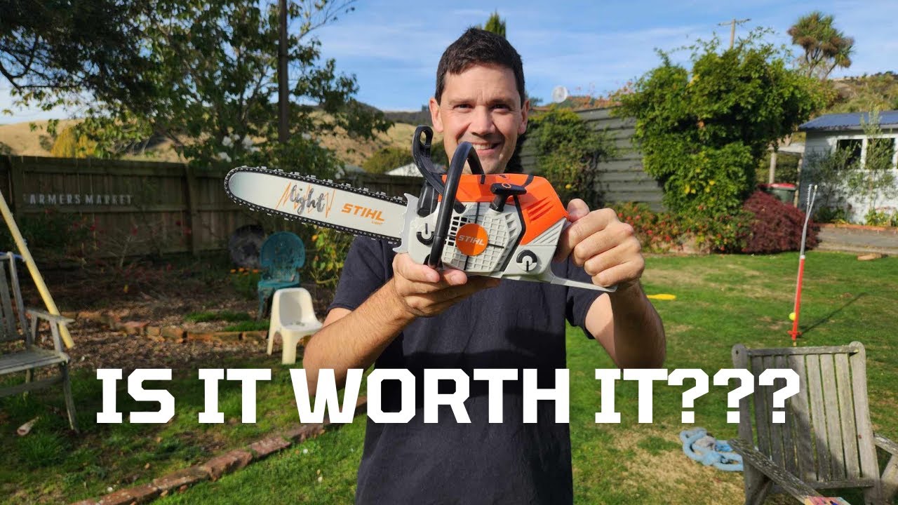 REVIEW: The STIHL Toy Chainsaw with sounds and moving chain