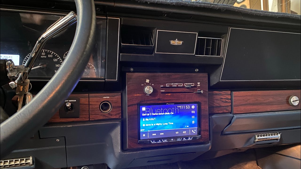 🔥 BLUE BOX CHEVY DOUBLE DIN INSTALLED