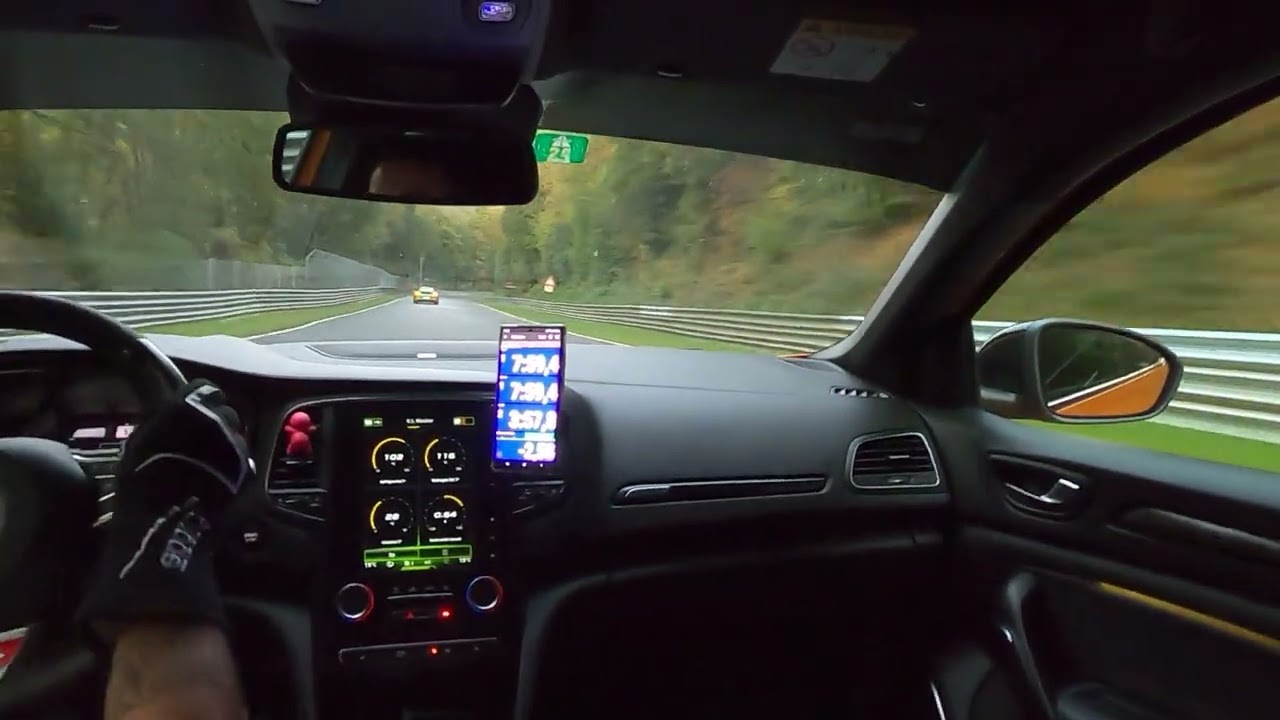 Nurburgring Megane RS Trophy IV-BTG 7:54,9