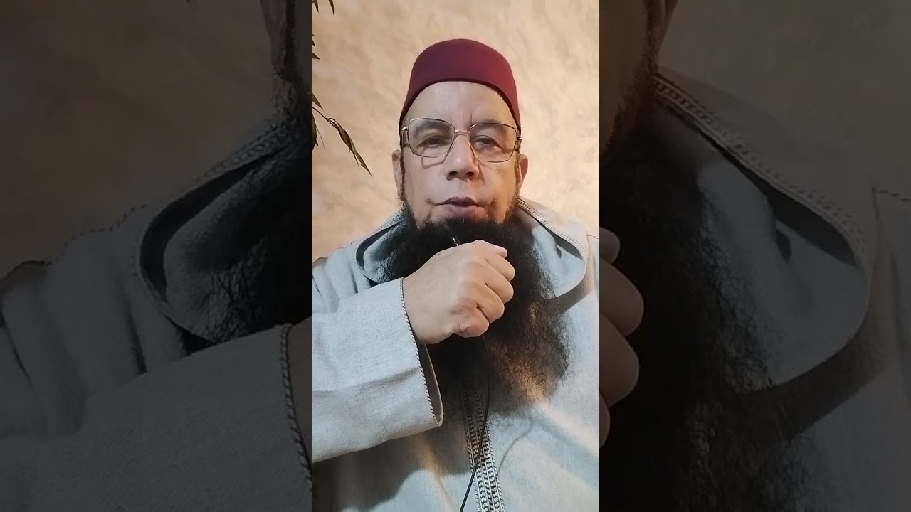 المستغفرون يحققون السعادة بحسن الظن بربهم وانت تسوء الظن بربك وتعيش الهم والغم